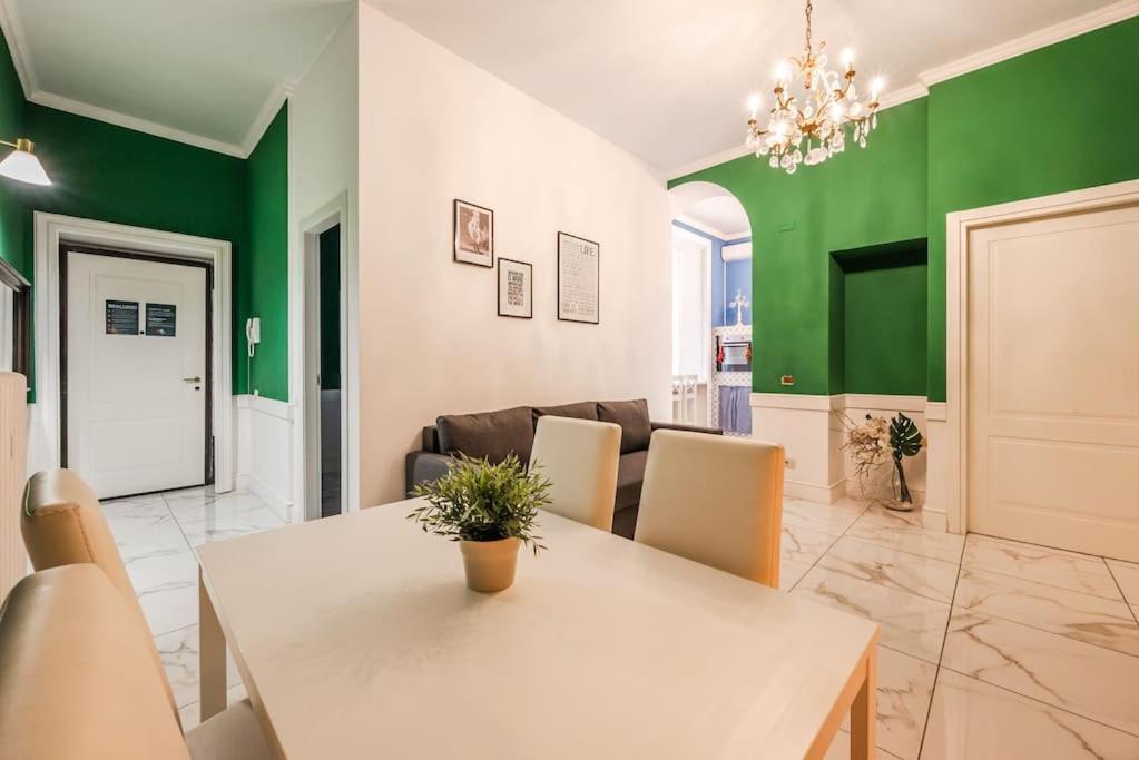 Apartment Centrale's Nest - Elegant Close To Station *